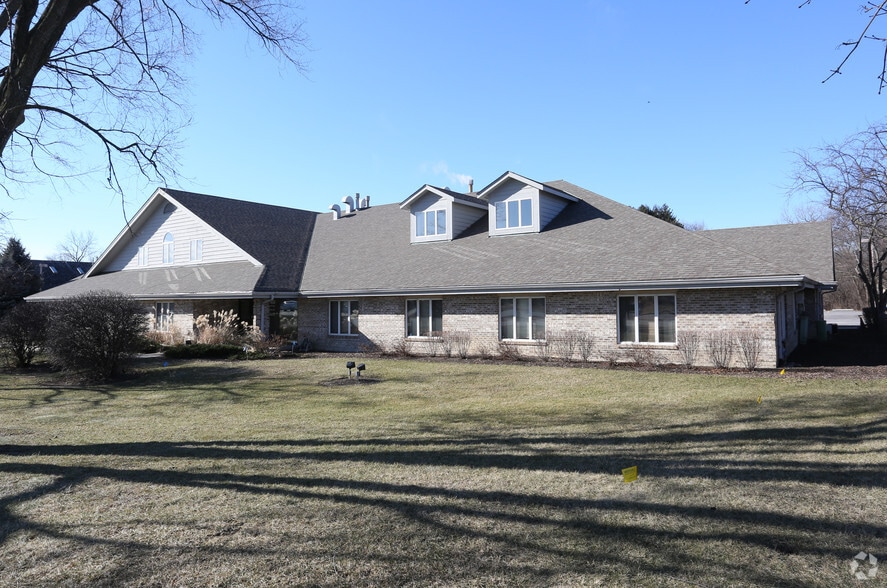 7600 S County Line Rd, Burr Ridge, IL for sale - Primary Photo - Image 1 of 7