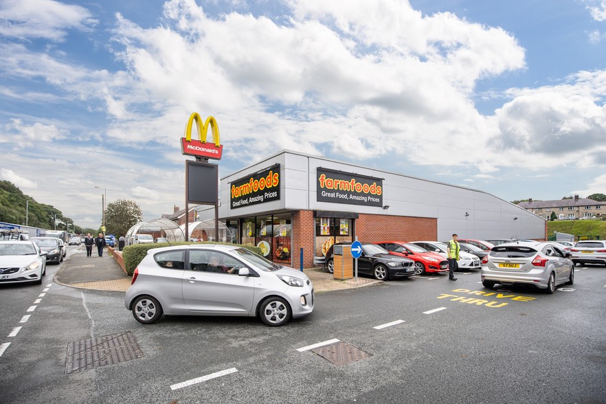 Caernarfon Rd, Bangor for sale - Building Photo - Image 1 of 1