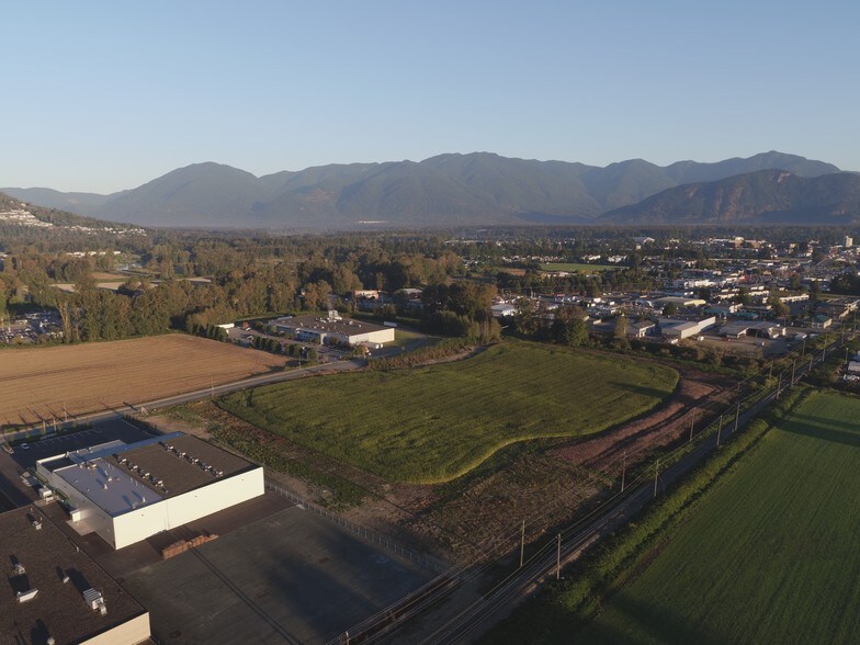 45739 Kerr Ave, Chilliwack, BC à vendre - Photo principale - Image 1 de 1