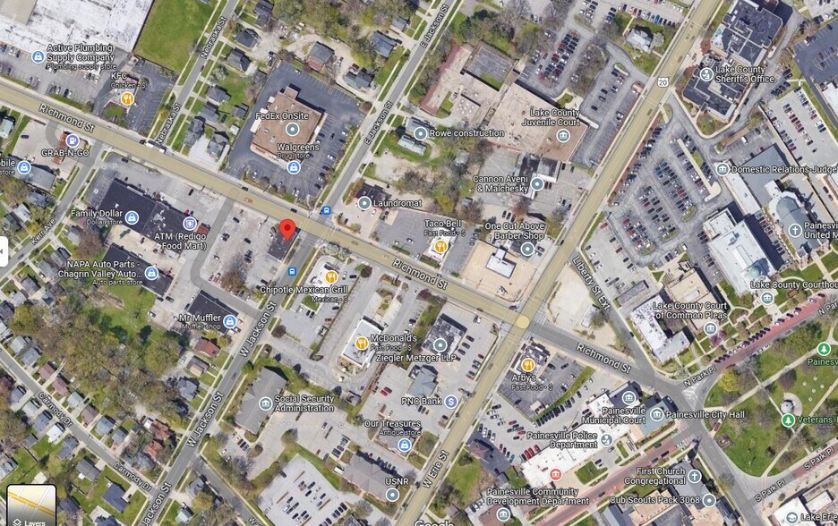 137-141 Richmond St, Painesville, OH à vendre - Photo du bâtiment - Image 2 de 6