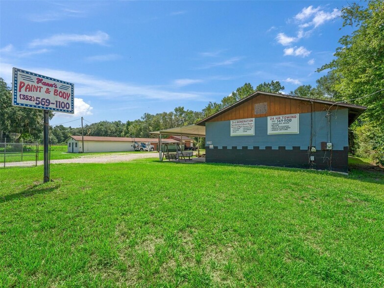 3016 CR 470, Lake Panasoffkee, FL for sale - Primary Photo - Image 1 of 1