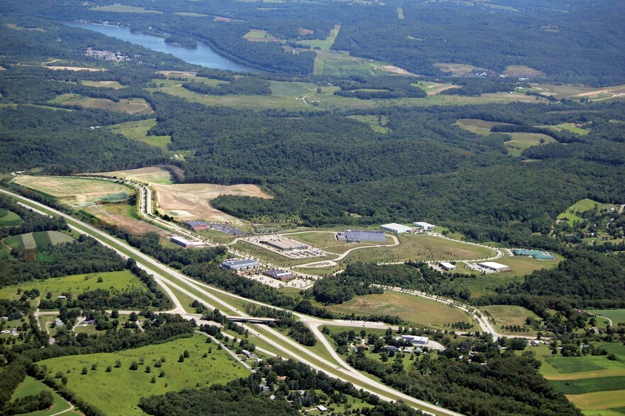 Rt 28, Freeport, PA à vendre - Photo du bâtiment - Image 1 de 10