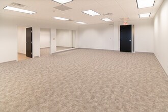 4415 W Harrison St, Hillside, IL for lease Interior Photo- Image 2 of 5