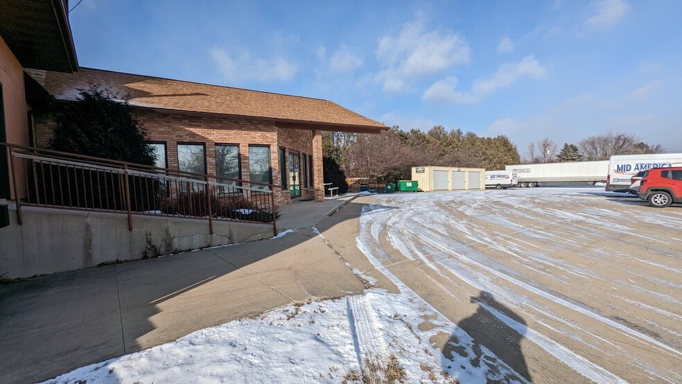16 W Highway St, Dodge Center, MN for sale - Building Photo - Image 3 of 16