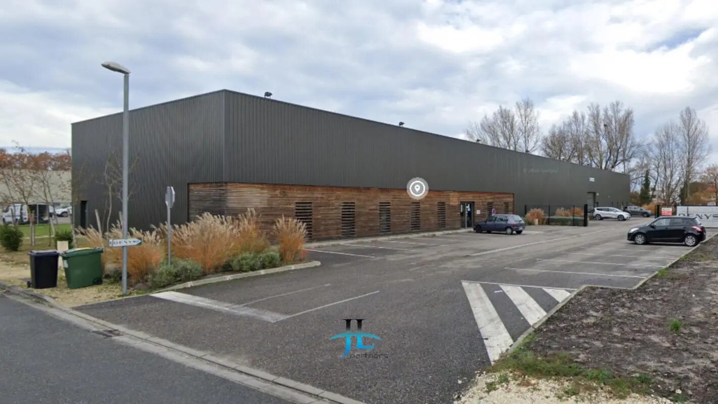 Commerce de détail dans Mérignac à louer Photo du bâtiment- Image 1 de 10