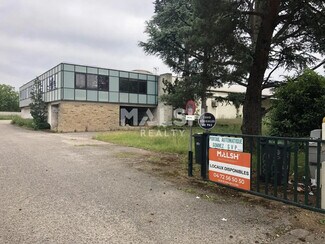 Plus de détails pour Bureau, Local d'activités à louer