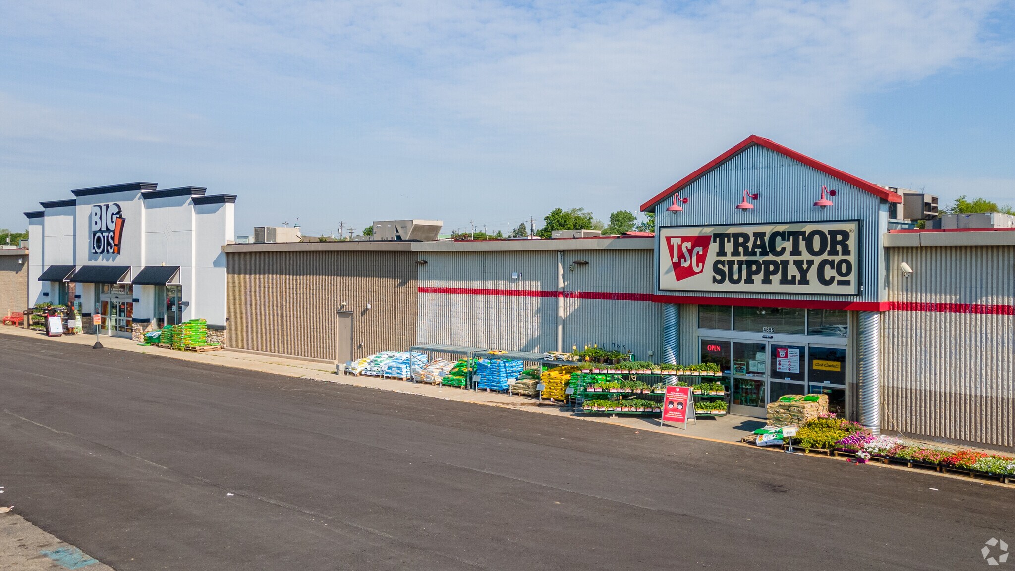 4541-4601 Roosevelt Blvd, Middletown, OH à louer Photo du bâtiment- Image 1 de 4