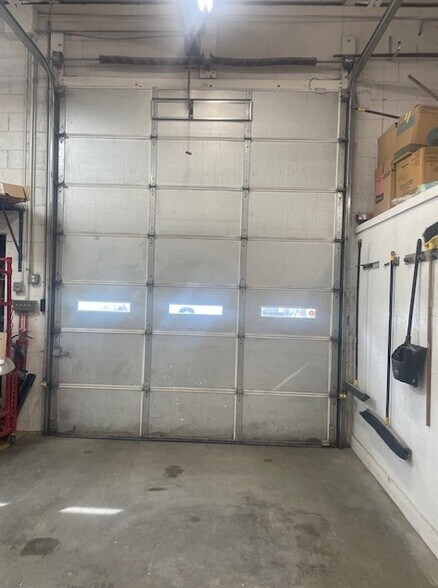 27-33 River St, Dedham, MA à vendre - Photo intérieure - Image 3 de 11