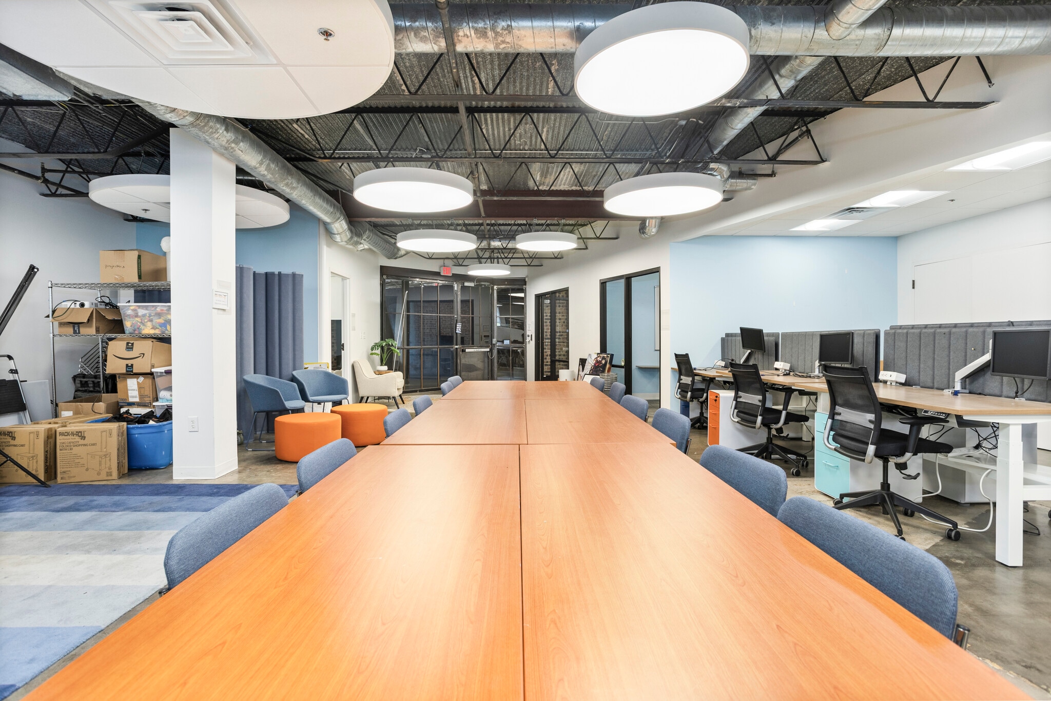 707 W Vickery Blvd, Fort Worth, TX for lease Building Photo- Image 1 of 6