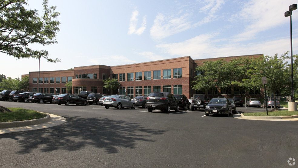 22375 Broderick Dr, Sterling, VA for lease - Building Photo - Image 3 of 11
