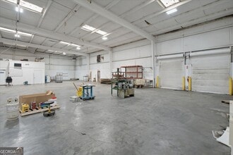 524 Golf Course Rd, Tallapoosa, GA for lease Interior Photo- Image 1 of 21