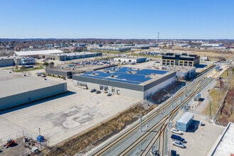 560 Parkside Dr, Waterloo, ON - Aerial  map view - Image1