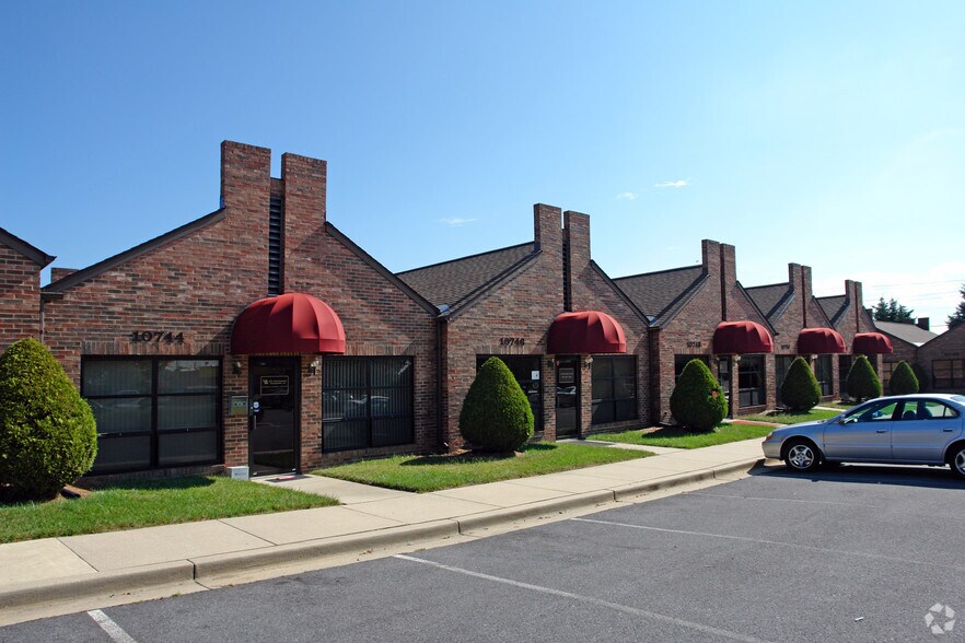 10730-10752 Baltimore Ave, Beltsville, MD à vendre - Photo du bâtiment - Image 2 de 4