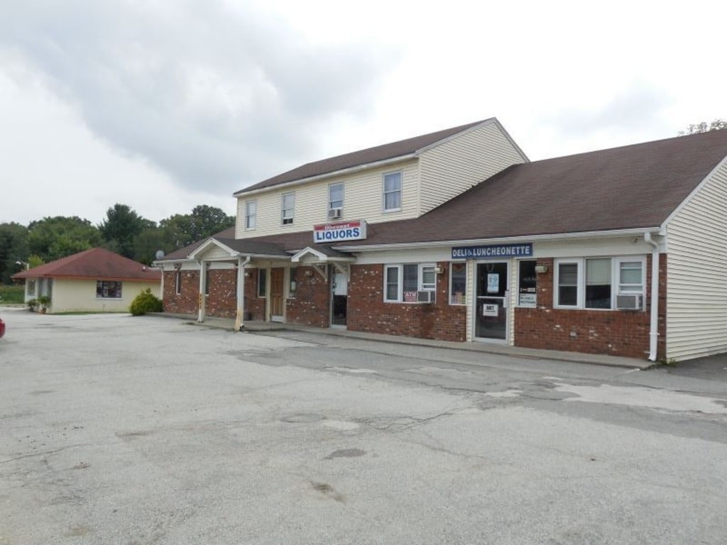 269 US Highway 206, Sandyston, NJ for lease Primary Photo- Image 1 of 13