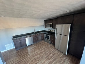 660 S Union St, Lawrence, MA for lease Interior Photo- Image 2 of 8