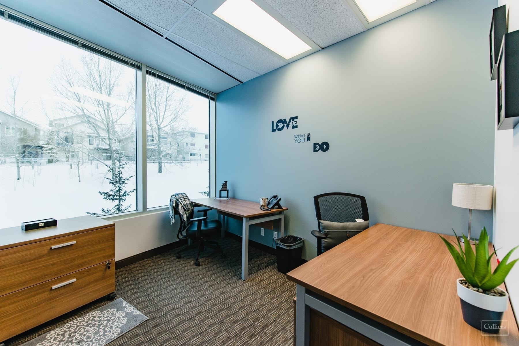 600 Crowfoot Cres NW, Calgary, AB for lease Interior Photo- Image 1 of 4