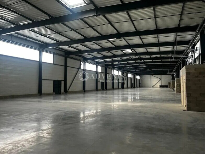 Office in Geispolsheim for lease - Building Photo - Image 3 of 10