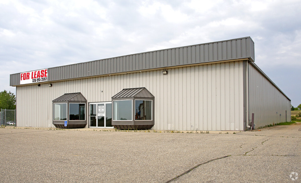 4650 Highway 71 NE, Willmar, MN à vendre - Photo principale - Image 1 de 1