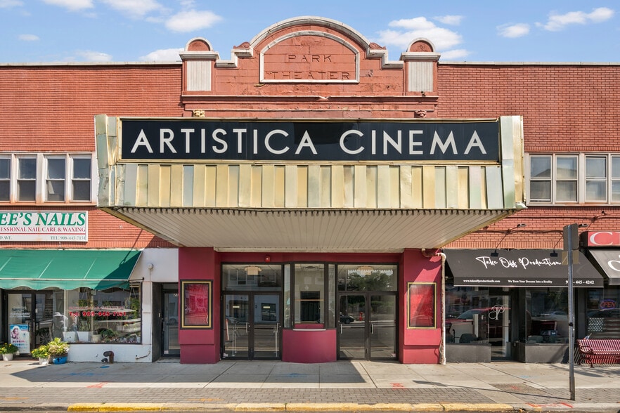 23-25 W Westfield Ave, Roselle Park, NJ for lease - Building Photo - Image 2 of 24