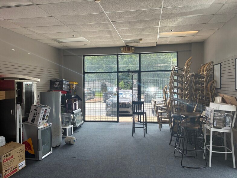 2785 Cruse Rd, Lawrenceville, GA à louer - Photo du bâtiment - Image 3 de 11