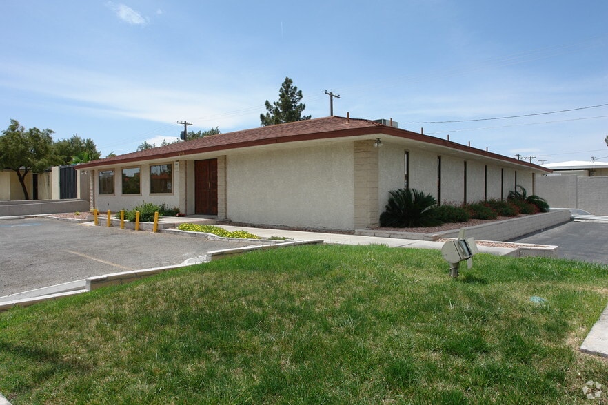 3115 S Eastern Ave, Las Vegas, NV for sale - Building Photo - Image 1 of 62