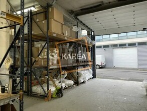 Flex in Croissy-Beaubourg for lease Building Photo- Image 1 of 5