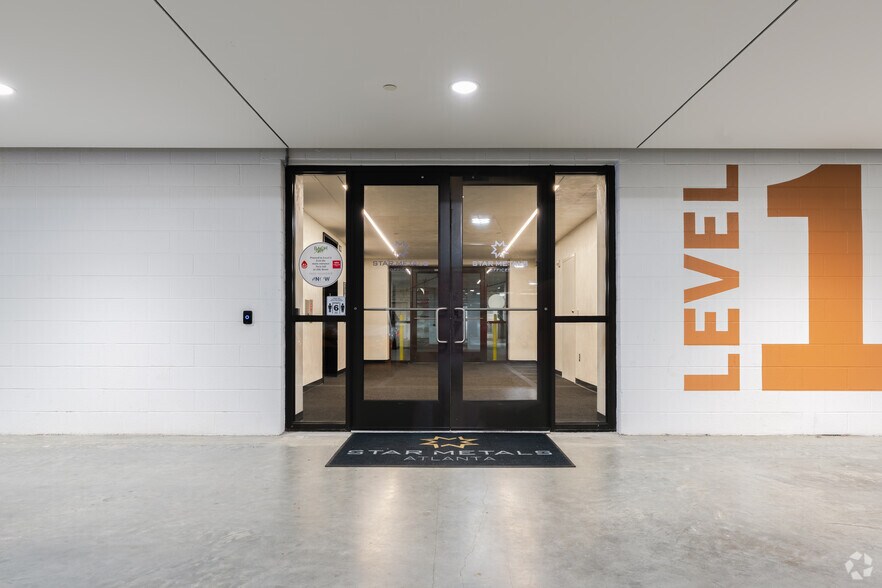 1055 howell mill Rd, Atlanta, GA for lease - Interior Photo - Image 3 of 23