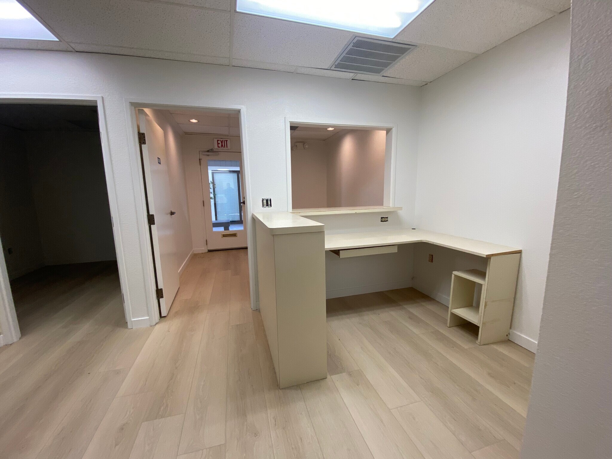 100 Professional Center Dr, Novato, CA for lease Building Photo- Image 1 of 10