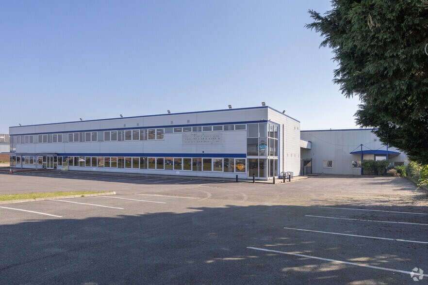 Heathcote Way, Warwick à vendre - Photo principale - Image 1 de 11