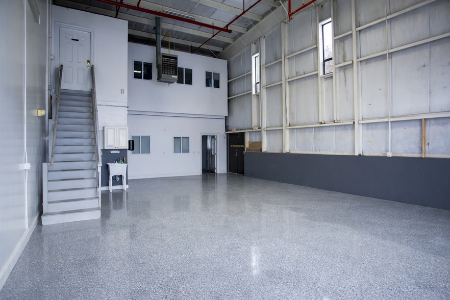 55 Knox Trail, Acton, MA for lease - Building Photo - Image 3 of 10