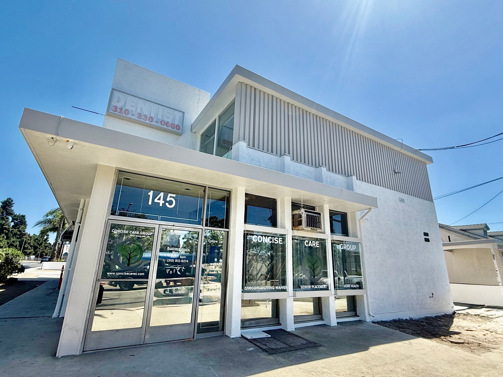 664-666 E Regent St, Inglewood, CA for lease Building Photo- Image 1 of 8