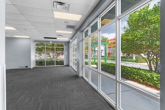 4690 N State Road 7, Coconut Creek, FL for lease Interior Photo- Image 2 of 7
