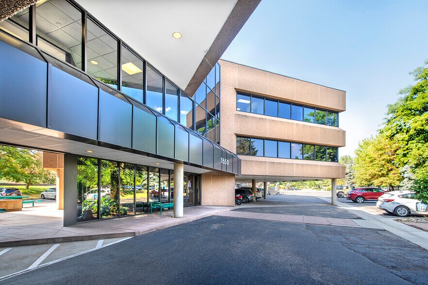 1650 38th St, Boulder, CO à louer - Photo du bâtiment - Image 2 de 6