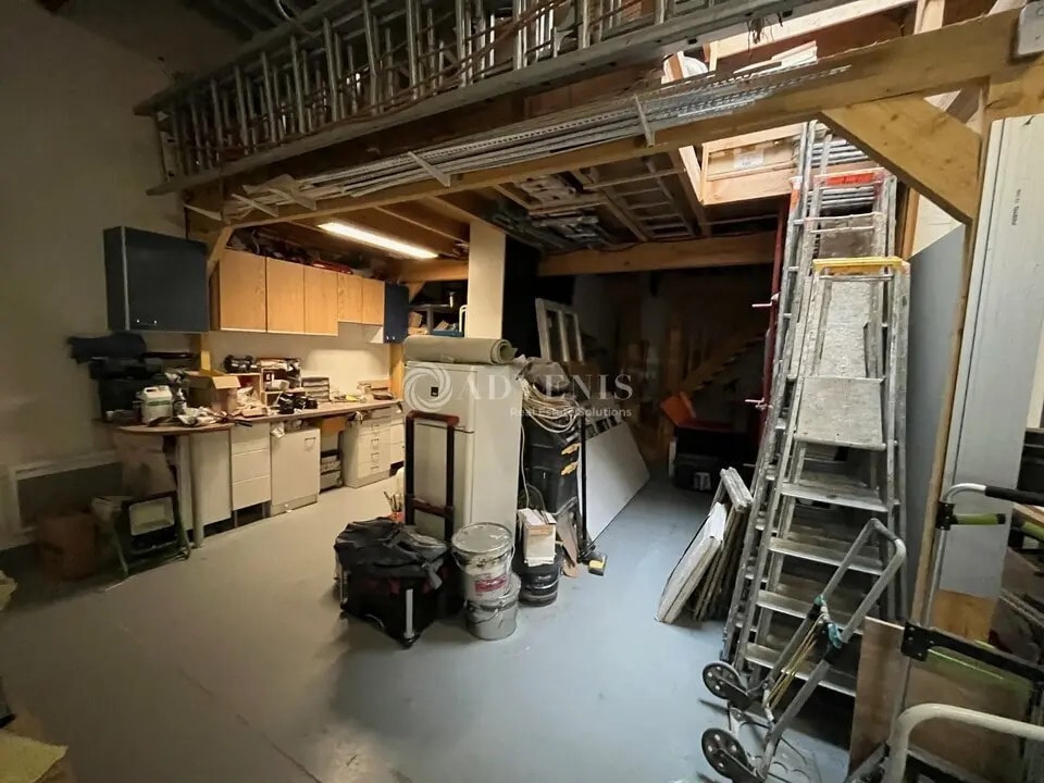 Flex in Lognes for lease Interior Photo- Image 1 of 7