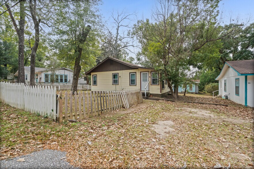 355 S Mobile St, Fairhope, AL à vendre - Photo du bâtiment - Image 3 de 6