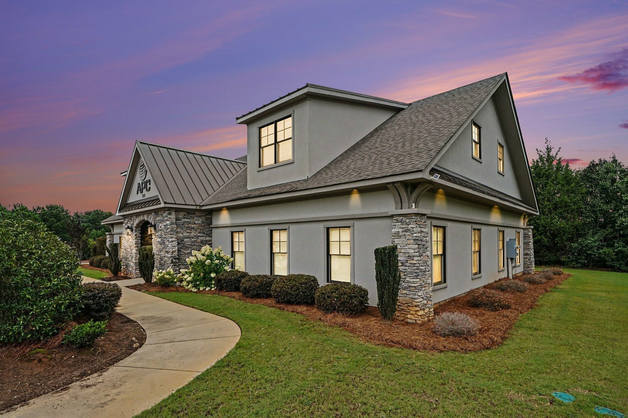 132 Byrd Way, Warner Robins, GA à vendre Photo principale- Image 1 de 4