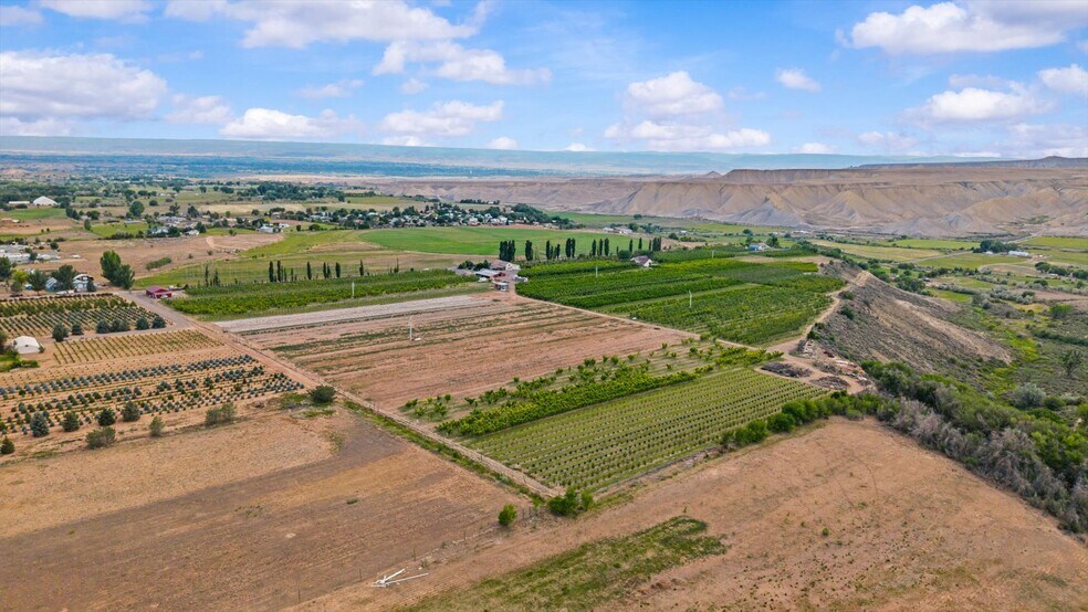 20809 Nowhere Rd, Eckert, CO à vendre - Photo du bâtiment - Image 3 de 39