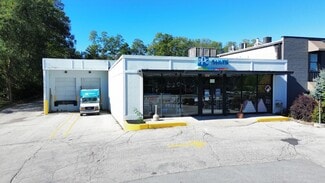 More details for 1220 8th St, West Des Moines, IA - Retail for Sale
