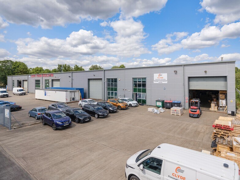 White Rose Way, Doncaster for lease - Building Photo - Image 2 of 6