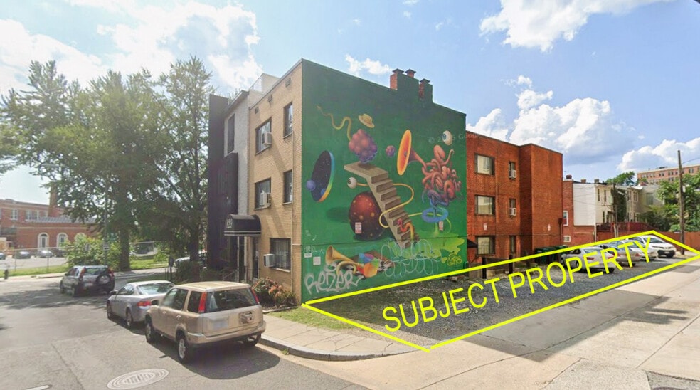 825 Rock Creek Church NW rd, Washington, DC à vendre - Photo principale - Image 1 de 3