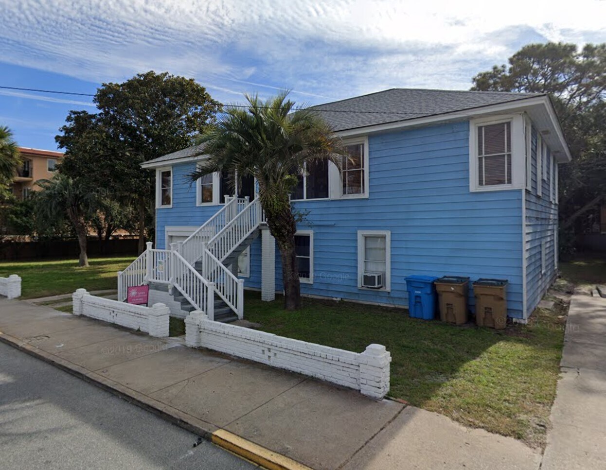 15 15th St, Tybee Island, GA for lease Building Photo- Image 1 of 1
