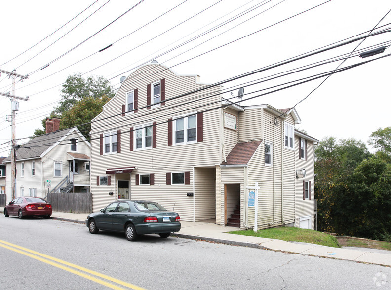 20-22 Lafayette St, Norwich, CT à vendre - Photo principale - Image 1 de 1