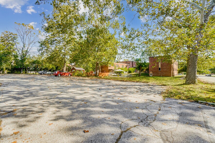 800 Livermore St, Yellow Springs, OH à vendre - Photo du bâtiment - Image 3 de 104