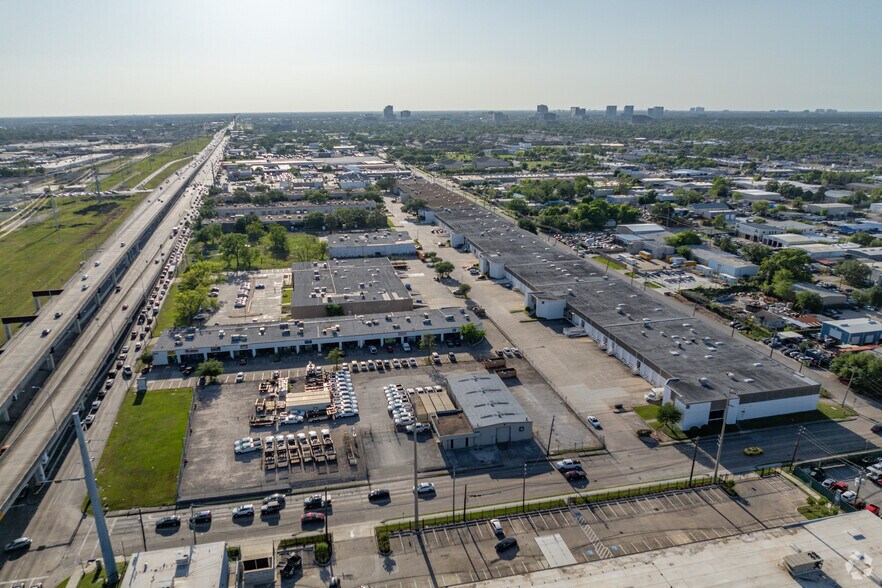3912-3922 Dunvale Rd, Houston, TX à louer - Aérien - Image 3 de 3