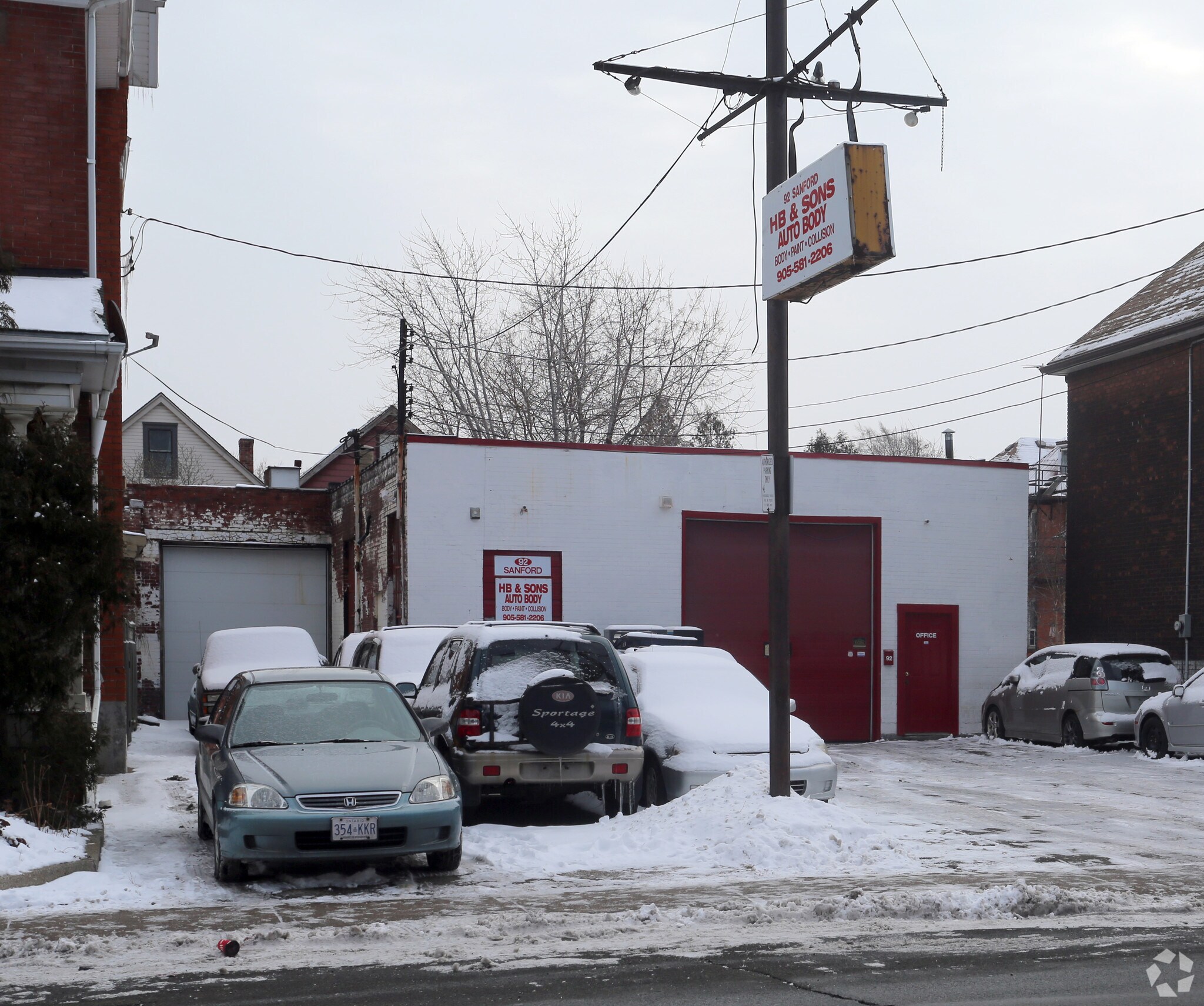 92 Sanford Ave, Hamilton, ON for sale Primary Photo- Image 1 of 1