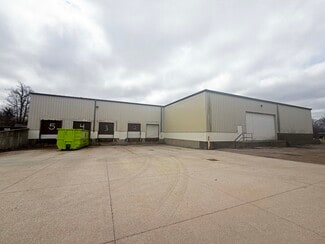 Plus de détails pour 4580 Airwest Dr SE, Kentwood, MI - Industriel à louer