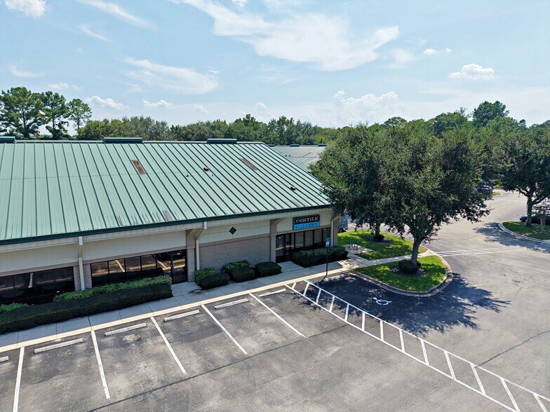 3653 Regent Blvd, Jacksonville, FL à vendre - Photo du bâtiment - Image 2 de 15