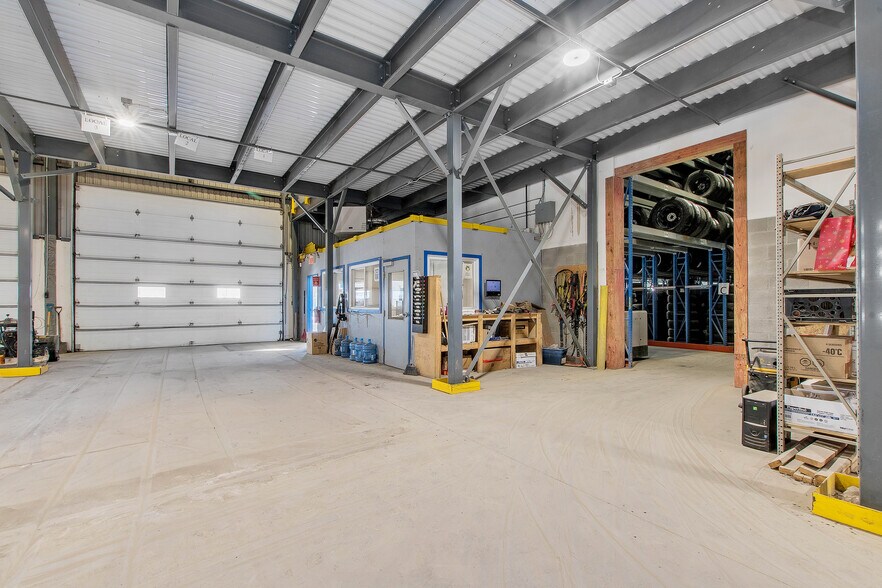 14410 Rue Rolland-Desjardins, Mirabel, QC à vendre - Photo du bâtiment - Image 3 de 57