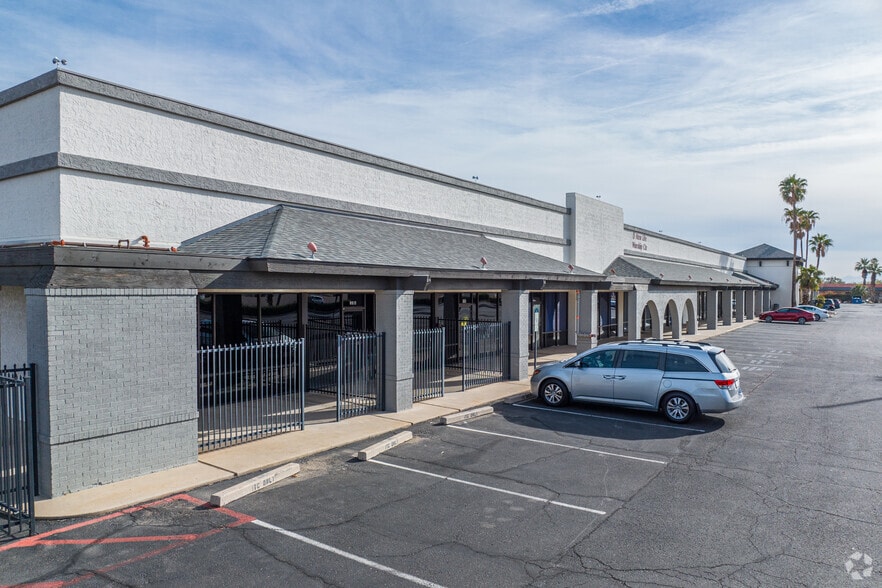 11001 N 99th Ave, Peoria, AZ à louer - Photo du bâtiment - Image 3 de 24