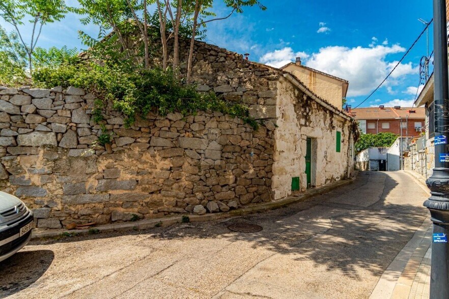 Land in El Boalo, Madrid for sale - Building Photo - Image 3 of 6